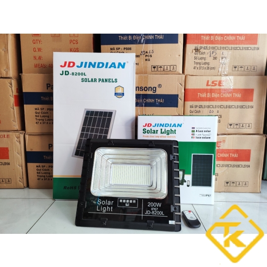  Đèn pha led năng lượng mặt trời 200W JD-T200 JINDIAN