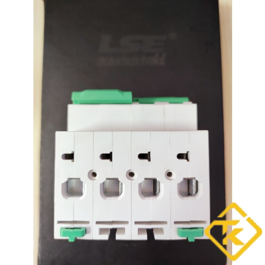Cầu Dao Đảo Chiều Đôi 2 Pha LSE 