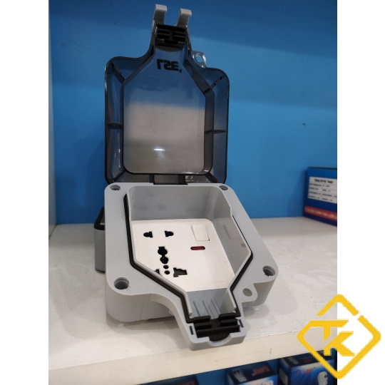 Ổ CẮM KÍN NƯỚC LSE CÓ CÔNG TẮC IP66 + Ổ CẮM KÍN NƯỚC CÓ USB