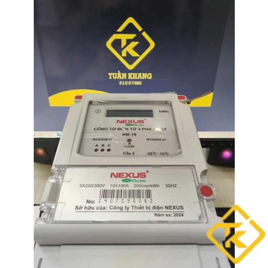 CÔNG TƠ ĐIỆN TỬ NEXUS 3 PHA 10(100)A-HM19