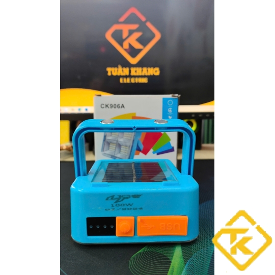 ĐÈN PHA NĂNG LƯỢNG MẶT TRỜI CẦM TAY 100W MINI 4 KHOANG LT100
