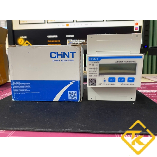 Công tơ điện tử 3 pha 4 dây Chint DTSU666 5(80)A (trực tiếp)
