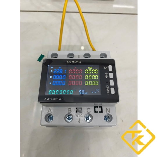 Đồng hồ đo điện Tuya KWS-306WF kết nối Wifi 3 pha đa chức năng