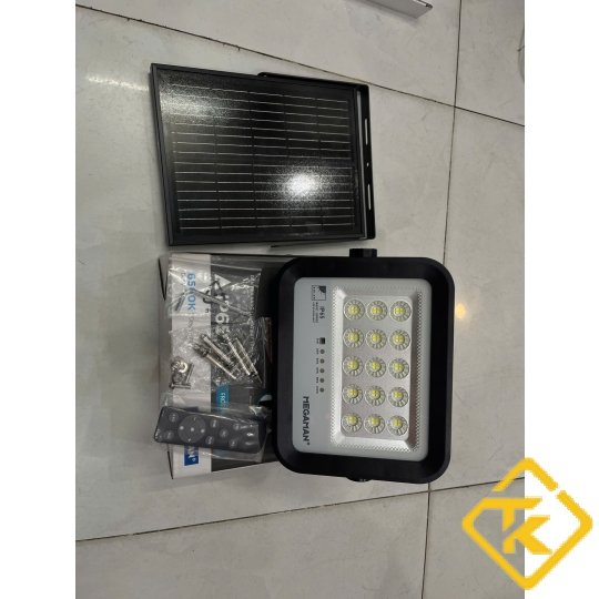 Đèn pha năng lượng mặt trời Megaman YTFL002SL 100W 200W chính hãng