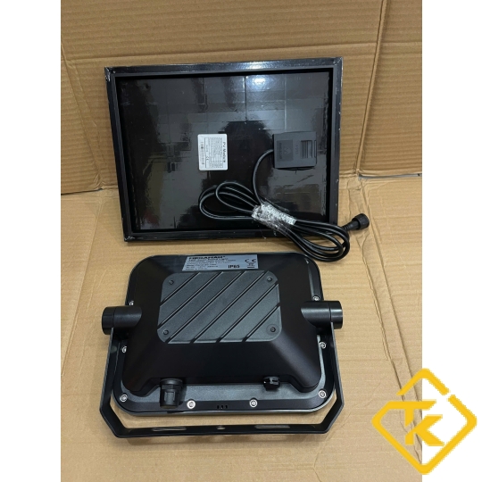 Đèn pha năng lượng mặt trời Megaman YTFL002SL 100W 200W chính hãng